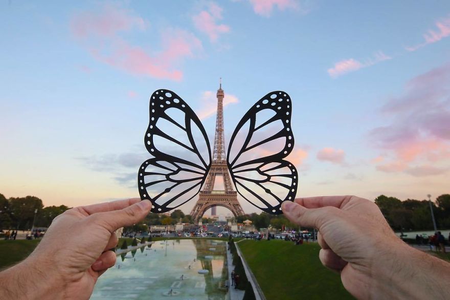 Tháp Eiffel bỗng chốc hóa thành chú bướm