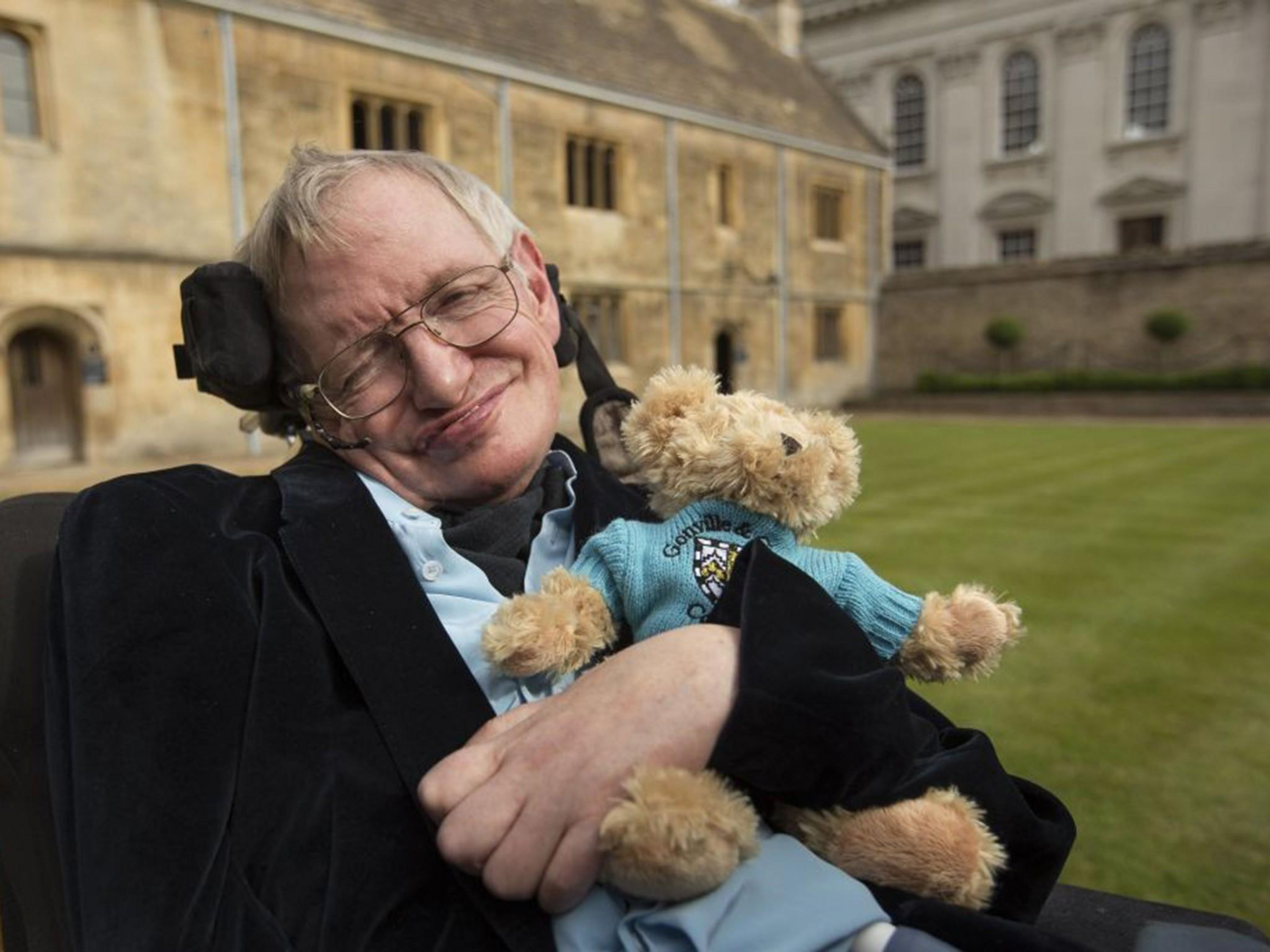 Giáo sư Stephen Hawking qua đời tại quê nhà Cambridge ngày 14/3 ở tuổi 76