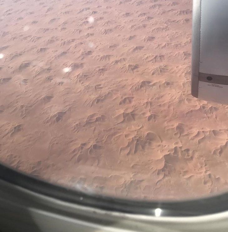 Sa mạc Sahara nhìn từ trên cao