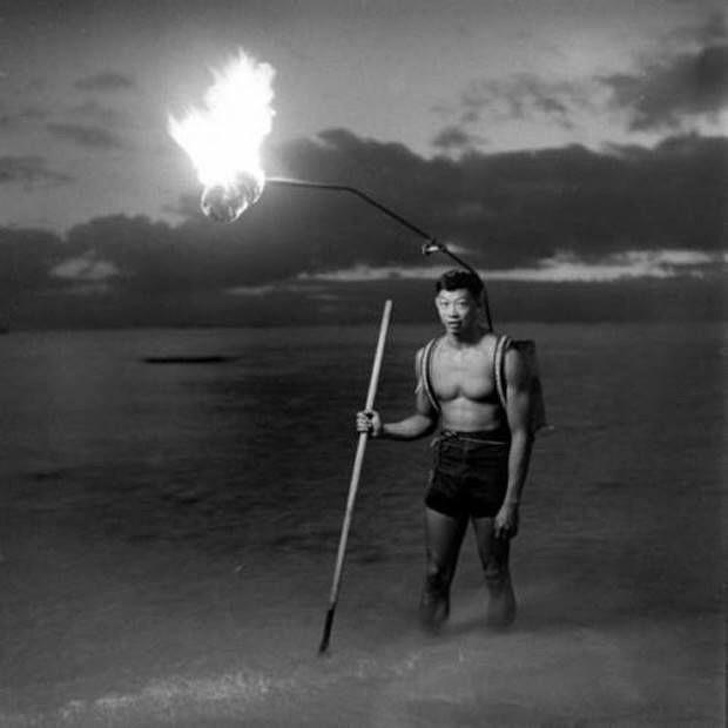 Đánh cá đêm ở Hawaii, 1948
