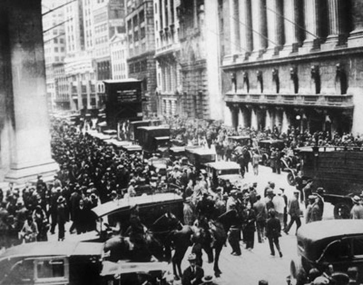 1929 - Thị trường chứng khoán phố Wall sụp đổ