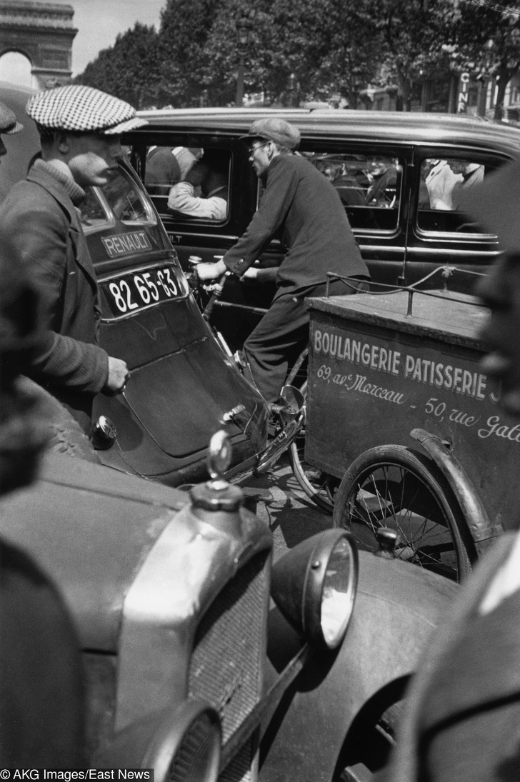 1946 - Tắc đường ở Paris