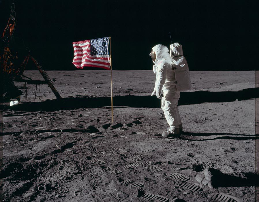 Con tàu đổ bộ lên Mặt Trăng ngày 20/7/1969
