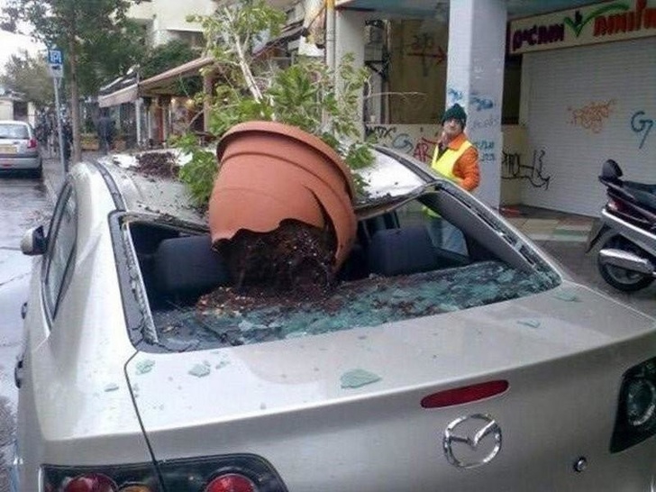 Hi vọng chủ xe có bảo hiểm