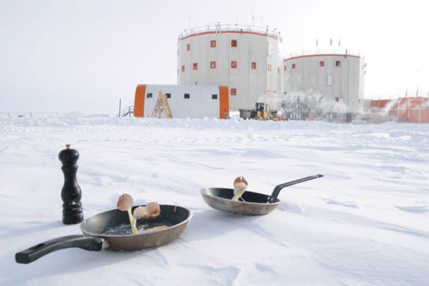 Điều gì sẽ xảy ra nếu bạn thử nấu ăn ngoài trời ở Nam Cực, nơi nhiệt độ -70 độ C? 3