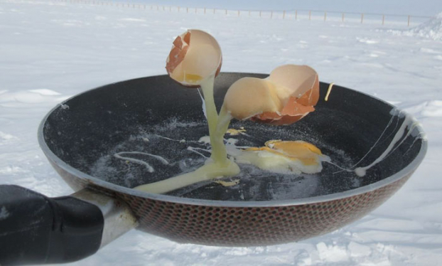 Điều gì sẽ xảy ra nếu bạn thử nấu ăn ngoài trời ở Nam Cực, nơi nhiệt độ -70 độ C? 4