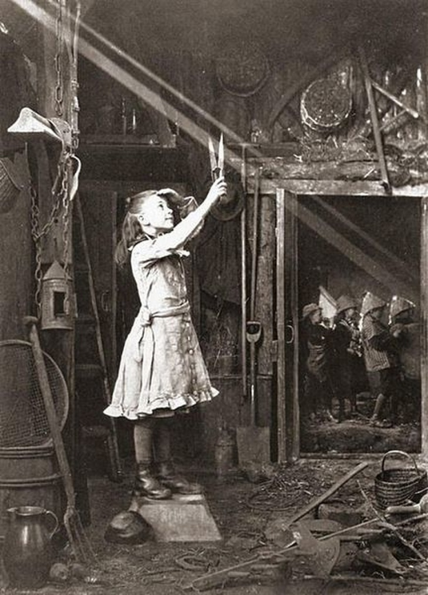   Cô bé chơi đùa với ánh nắng, 1886  