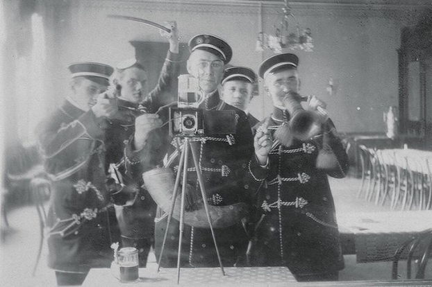   Selfie trong gương, 1912  