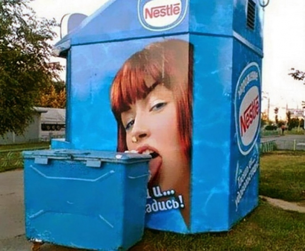   Vì sao quảng cáo luôn hấp dẫn những chiếc thùng rác như thế?  