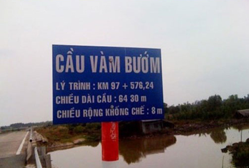   Tên cầu khiến nhiều người 'đỏ mặt' thuộc địa phận xã An Xuyên, thành phố Cà Mau  