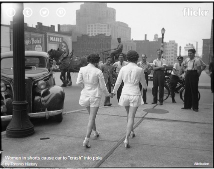   Đàn ông ở Toronto hoàn toàn bị thôi miên bởi những đôi bốt lần đầu xuất hiện này (1937)  