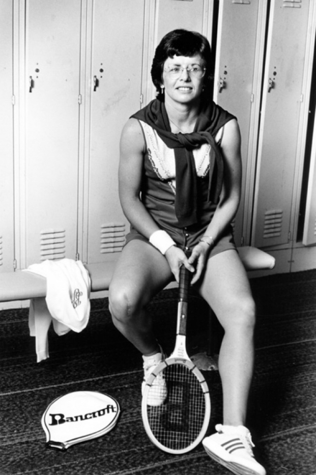   Billie Jean King, vận động viên quần vợt chuyên nghiệp tại giải Wimbledon, là người phụ nữ đã sáng lập ra quyền bình đẳng của phụ nữ trong tennis  