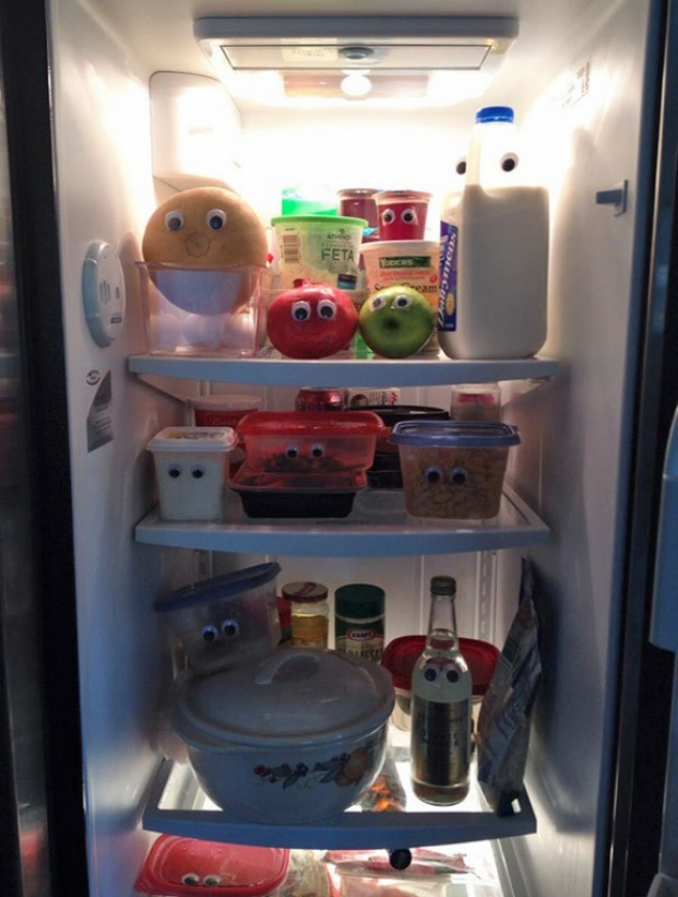   Tôi nhờ chồng dọn tủ lạnh và đây là những gì đã xảy ra  