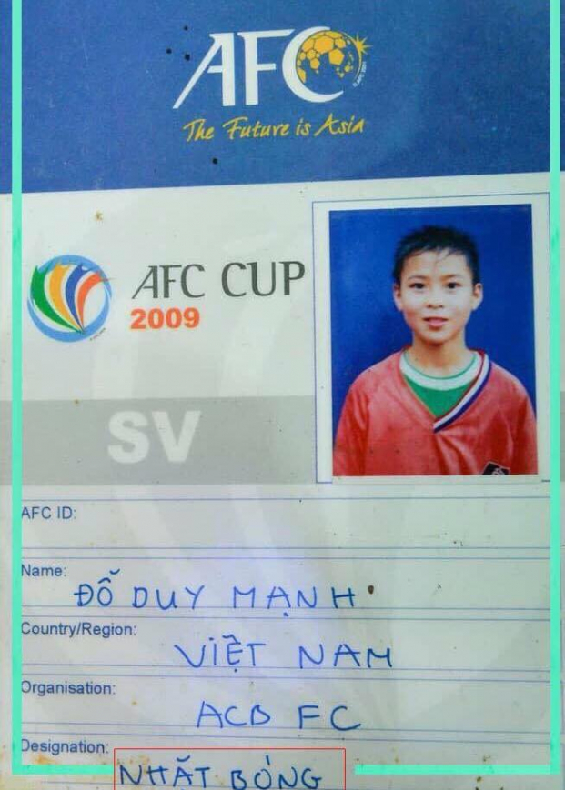   10 năm trước Duy Mạnh là cậu bé nhặt bóng trong trận chung kết AFF Cup 2008  