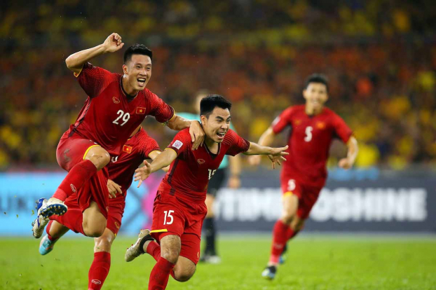 Những hình ảnh đẹp nhất của ĐT Việt Nam tại chung kết lượt đi AFF Suzuki Cup 2018 2