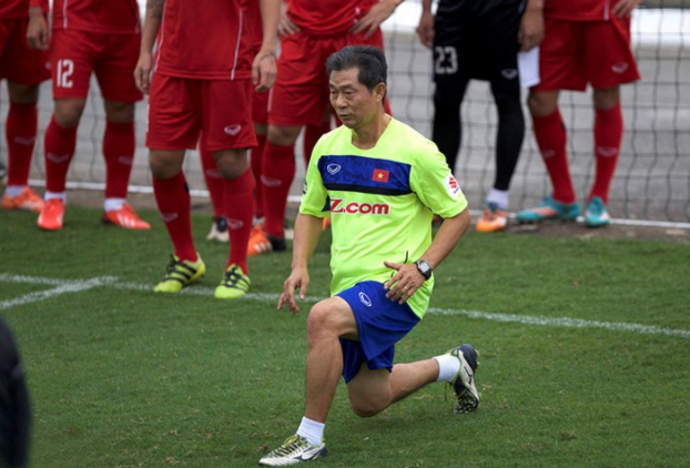   HLV thể lực Bae Ji-won, một trong hai trợ lý Hàn Quốc của ông Park Hang-seo ở Việt Nam, đã quyết định chia tay đội tuyển sau chức vô địch AFF Cup  