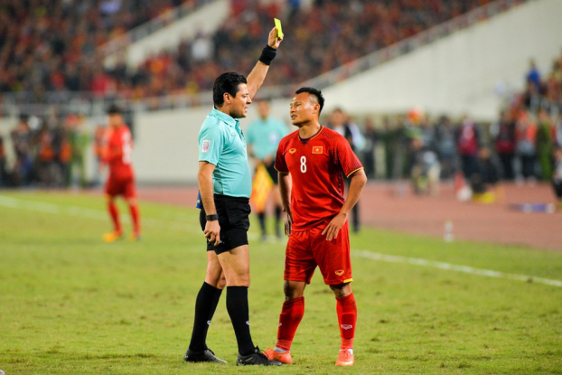 Trọng tài từng rút 'mưa thẻ' ở chung kết AFF Cup 2018 sẽ cầm còi trận Việt Nam vs Jordan 2