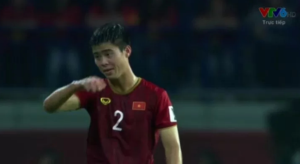 Chùm ảnh: ĐT Việt Nam buồn bã khi để thua thua tiếc nuối trước Nhật Bản 0