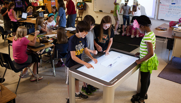   Những chiếc tablet cỡ bàn học sẽ trở thành 'bom tấn công nghệ' trong trường học  