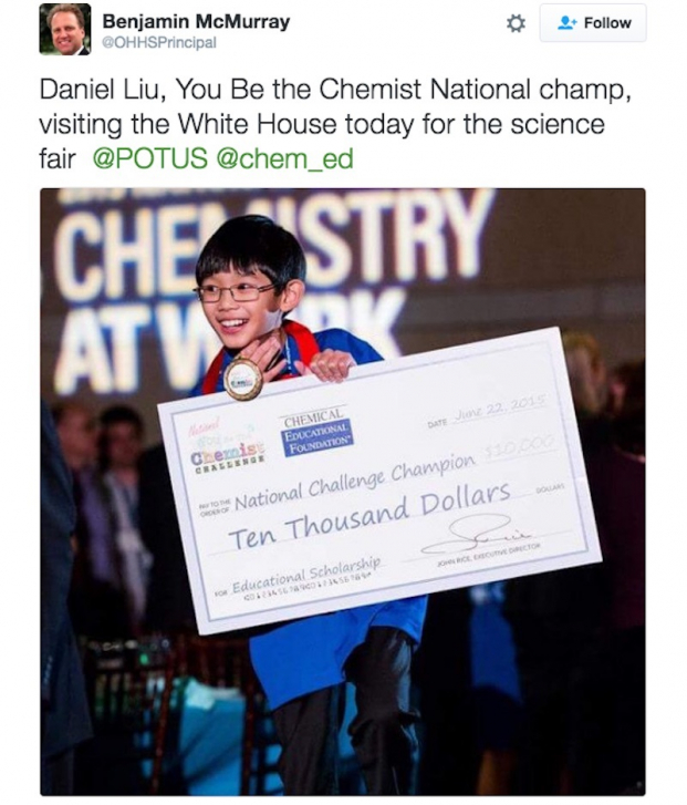   Daniel Liu 10 tuổi thắng giải thưởng cuộc thi hóa học 'Bạn là nhà hóa học' của tổ chức Chemical Educational Foundation khi mới 10 tuổi  