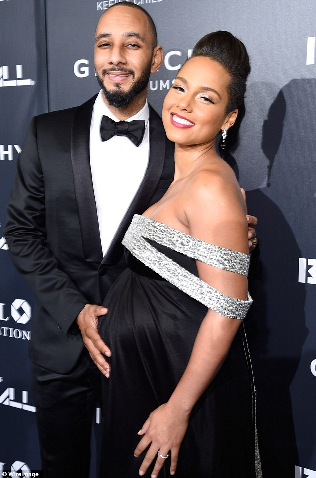   Alicia Keys và chồng thích dành cho nhau những bất ngờ  