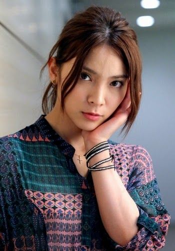Sayaka Akimoto, cựu thành viên nhóm nhạc AKB48
