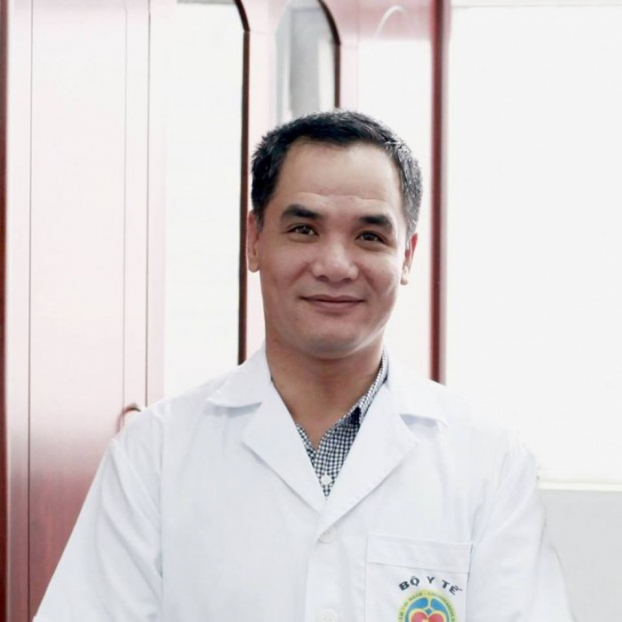   Bác sĩ tâm lý Nguyễn Hồng Bách  