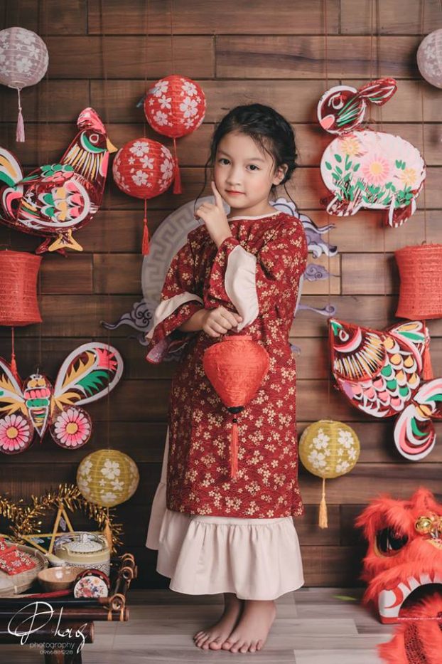 Bé gái 8 tuổi đến từ Nghệ An xinh xắn trong bộ ảnh Trung Thu