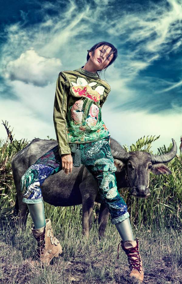 Ngắm nhìn hoa hậu H'Hen Niê trong bộ ảnh thời trang độc và lạ giữa khung cảnh đồng quê 3