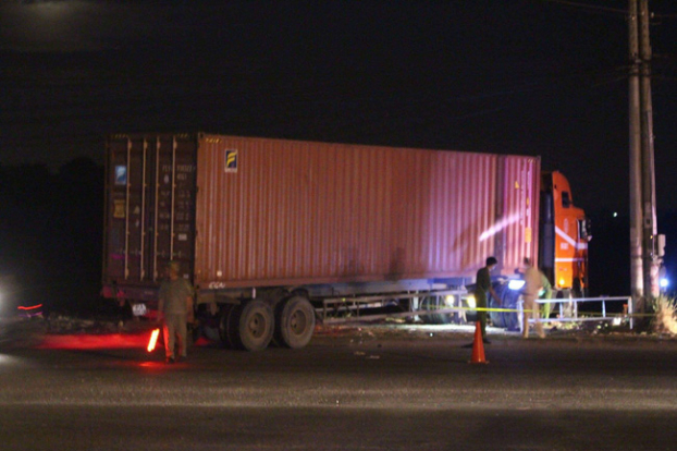Bình Dương: Va chạm với xe container bé gái 6 tuổi chết thương tâm dưới gầm xe 0