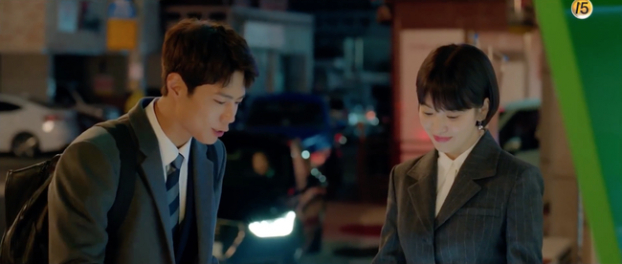 Song Hye Kyo và Park Bo Gum gặp lại nhau cực đáng yêu trong  tập 2 'Encounter' 0
