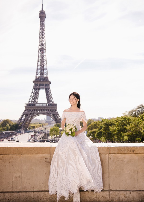Ngắm nhìn trọn bộ ảnh cưới của Á hậu Thanh Tú và ông xã doanh nhân tại Pháp 1