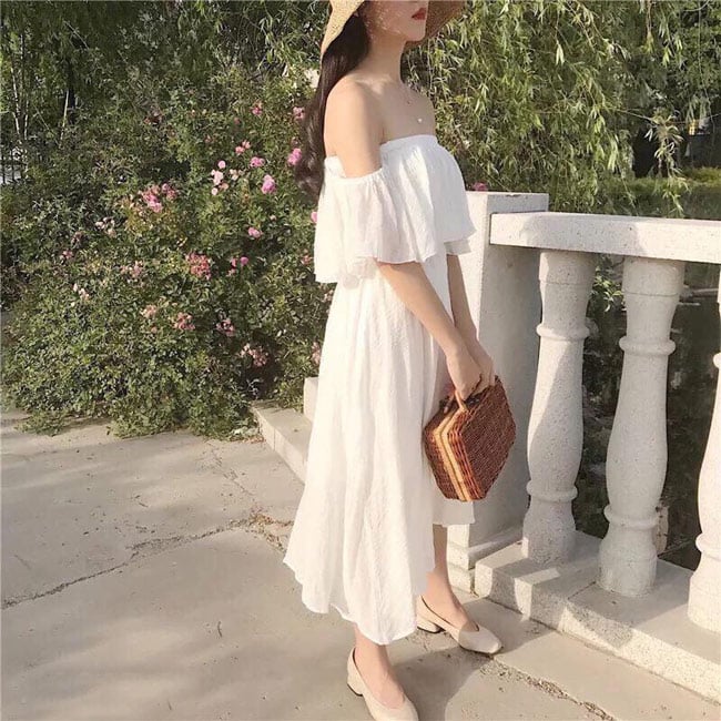 Ngoài mê Quang Hải thì Huỳnh Anh còn mê váy trắng điệu đà, 