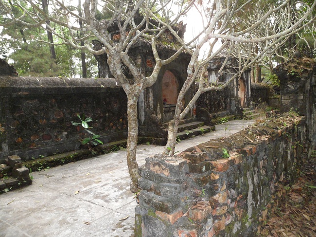 Thai-giam03