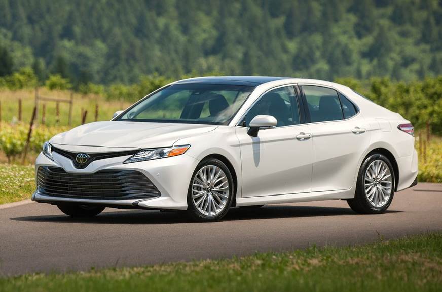 toyota-camry-2019cafeautovn1-1533577119