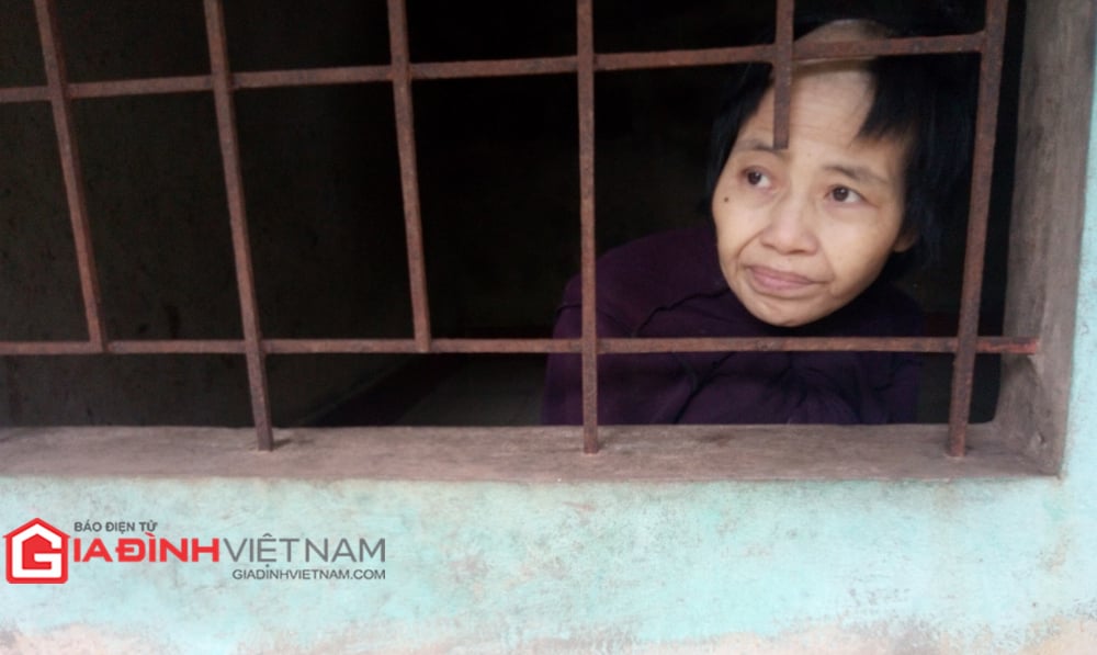 Xot xa canh cha gia 85 tuoi nuoi 2 con tam than 1 Giadinhvietnam