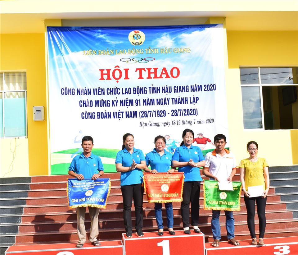 Hoi-Thao-CNVCLD-02