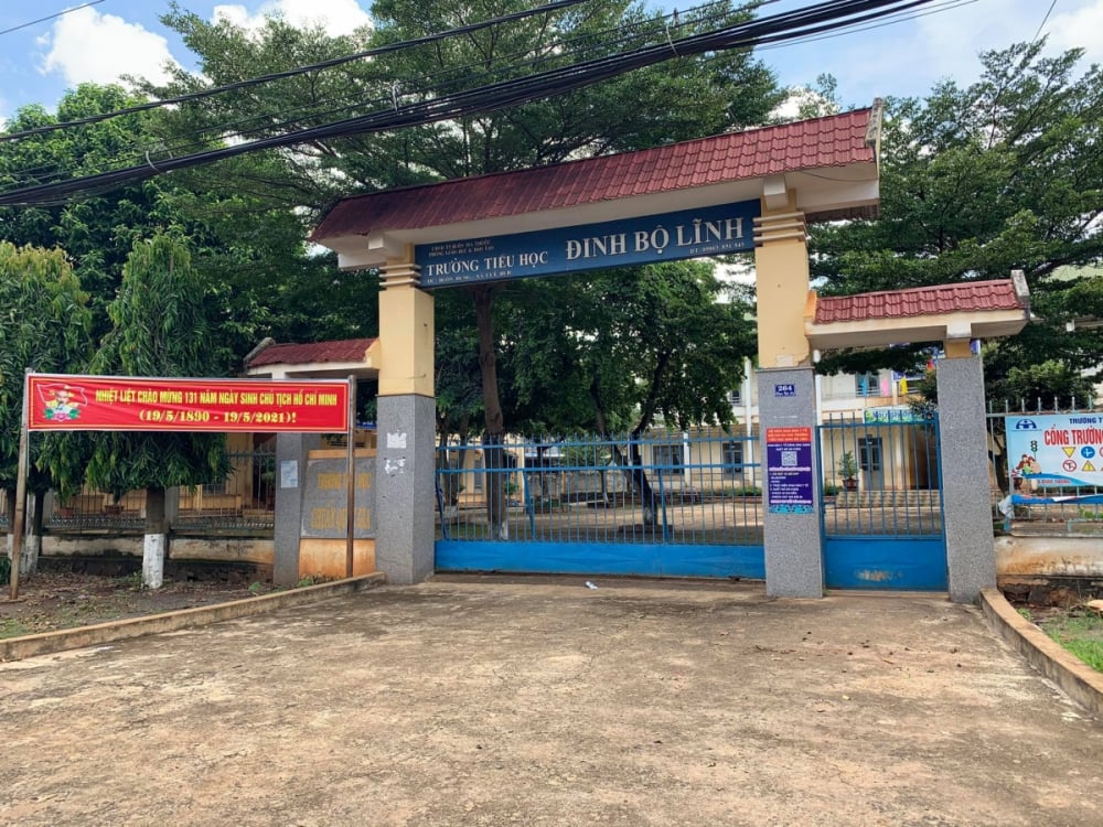 25-8_dinh_bo_linh