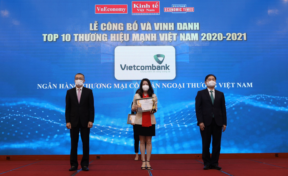 20211012_VCB Top 10 thuong hieu manh