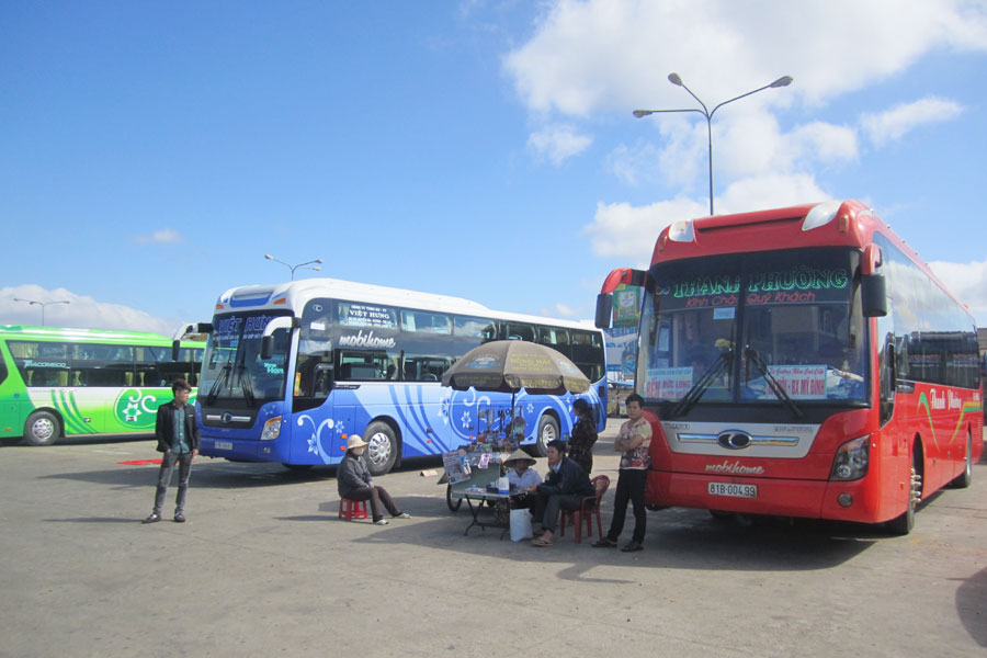 di xe khach vao ha noi