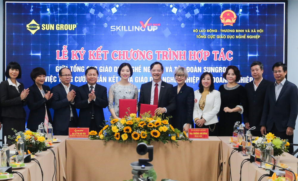 sun group (3)
