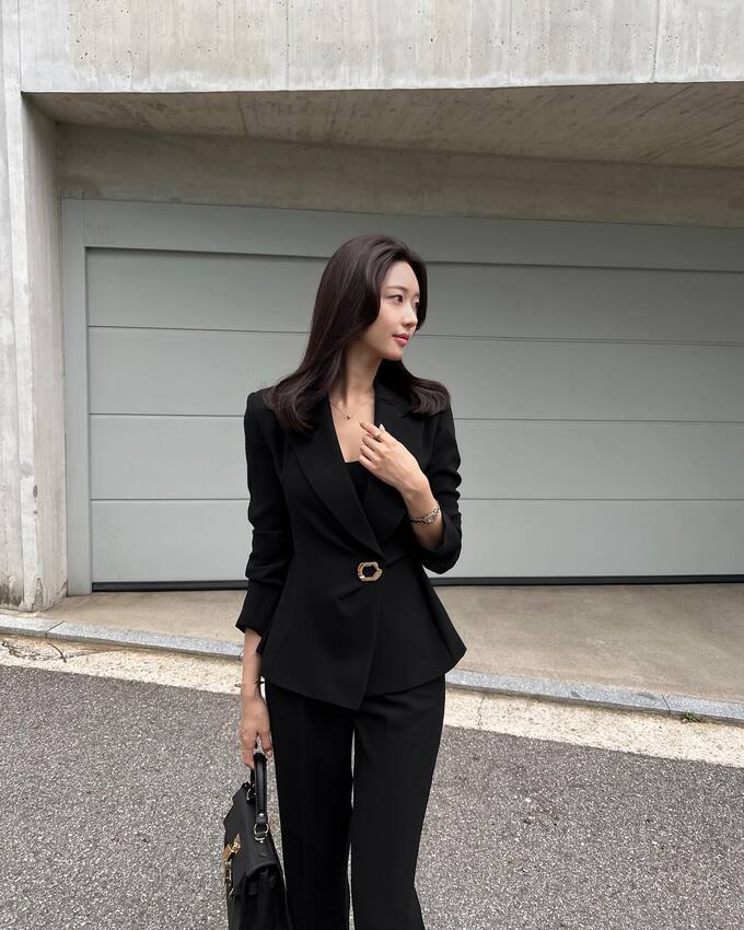 3 kiểu blazer giúp biến hóa thành quý cô thanh lịch