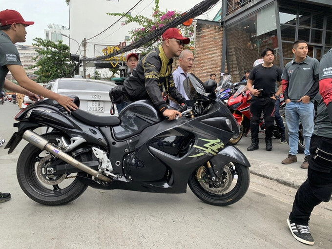 32035f573906e158b817