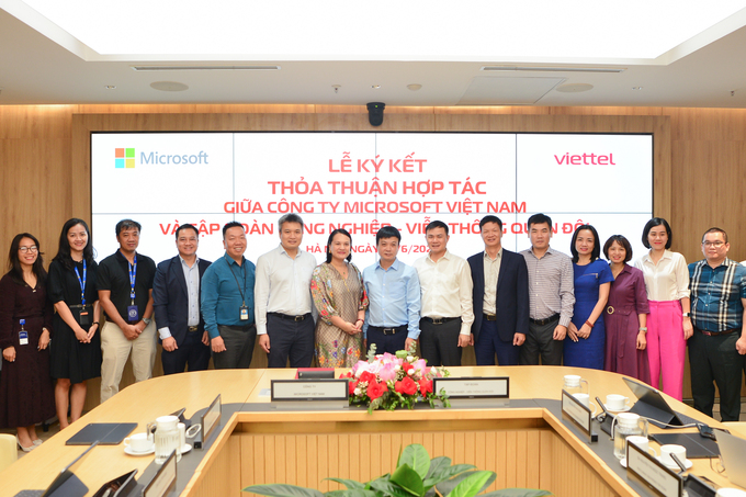 Viettel hop tac cung Microsoft nang cao nang luc ung dung Cloud va AI tai Vietnam