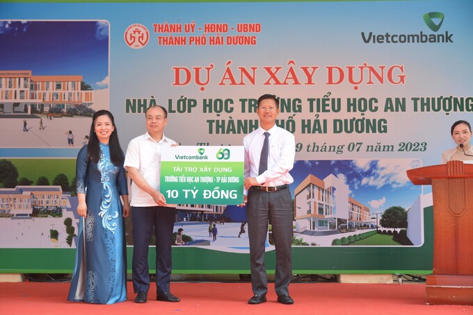 Vietcombank tài trợ 10 tỷ đồng xây dựng trường tiểu học An Thượng (Hải Dương)