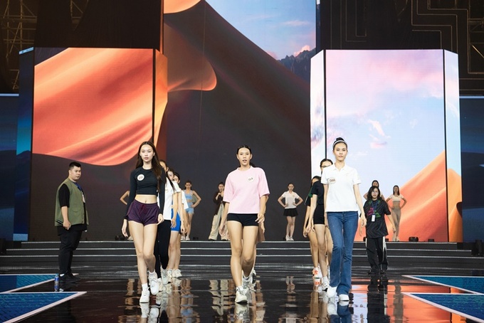 HH Hà Kiều Anh, Thuỳ Tiên thích thú màn trình diễn của thí sinh Miss Grand Vietnam 2023