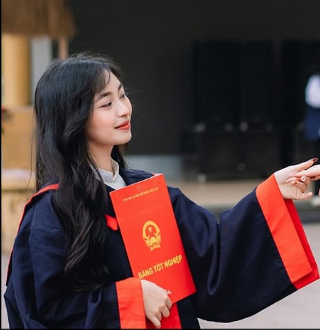 Nhan sắc xinh đẹp của con gái cố nghệ sĩ Giang Còi vừa đỗ 3 trường Đại học