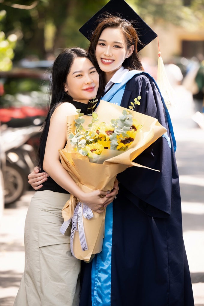Hoa hậu Đỗ Hà: “Với tôi, học tập là công việc của cả đời”