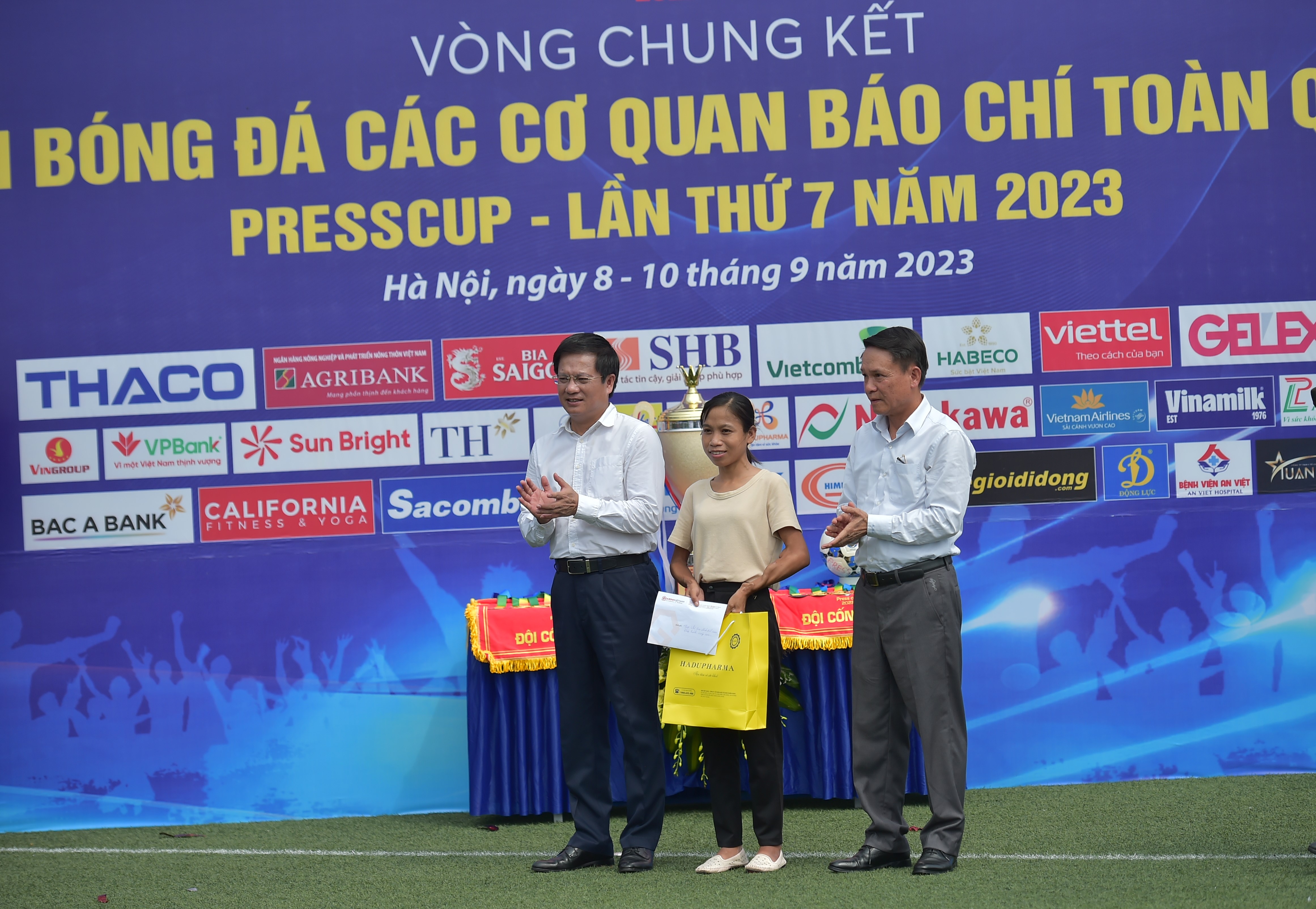 Trang trọng lễ Khai mạc Vòng chung kết Press Cup 2023