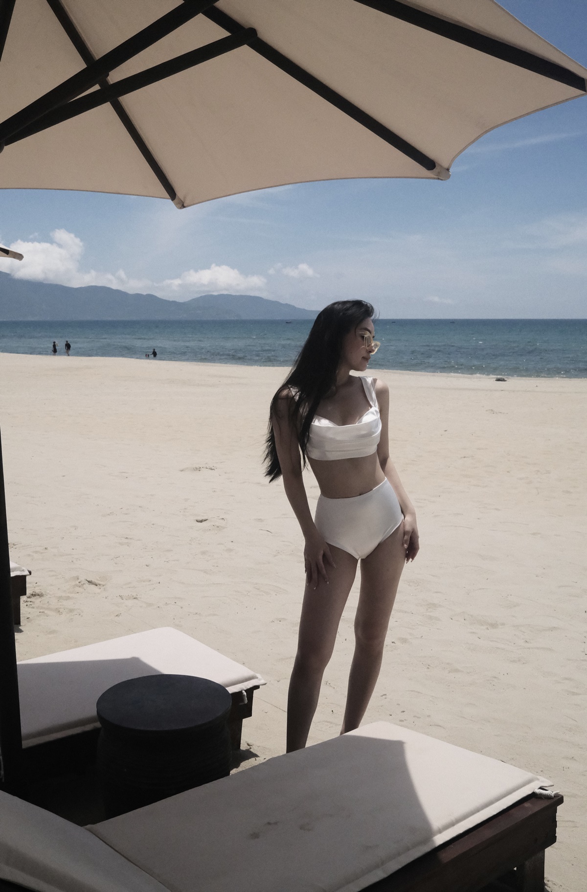 Mẫu ảnh Việt được báo Thái ca ngợi khoe loạt ảnh bikini quyến rũ